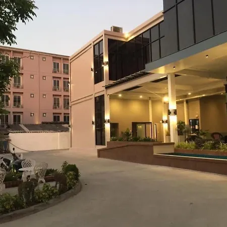 Pongsakorn Boutique Resort-3